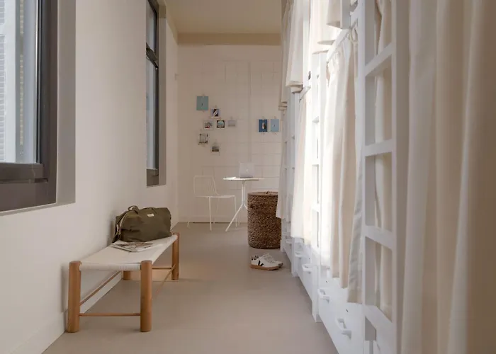 Slo Hostel